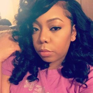 Meet your Posher, Alicia